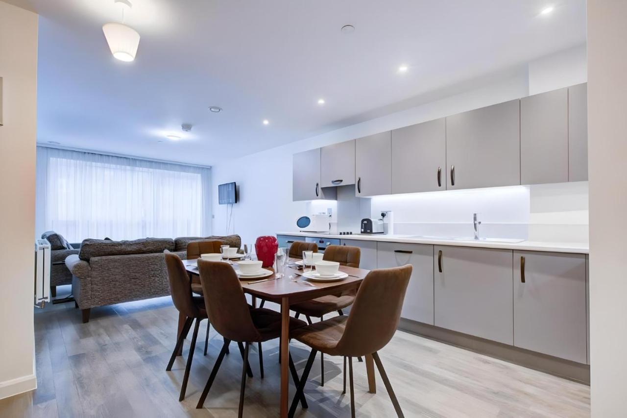 Luxury 2 Bed Flat In A New Block In East Acton Apartment ลอนดอน ภายนอก รูปภาพ